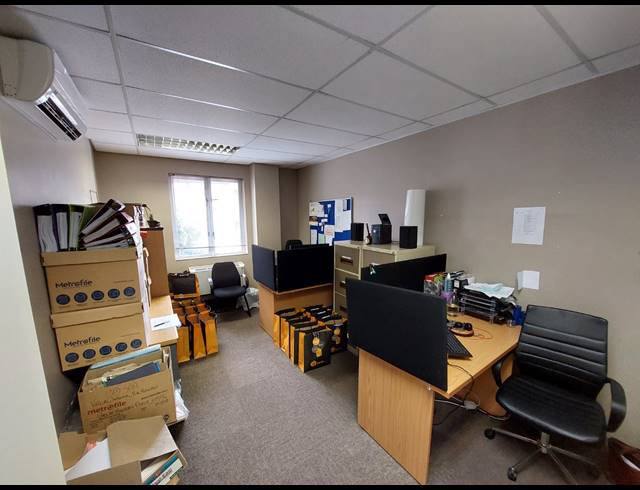 395M² OFFICE TO LET IN GREENSTONE HILL